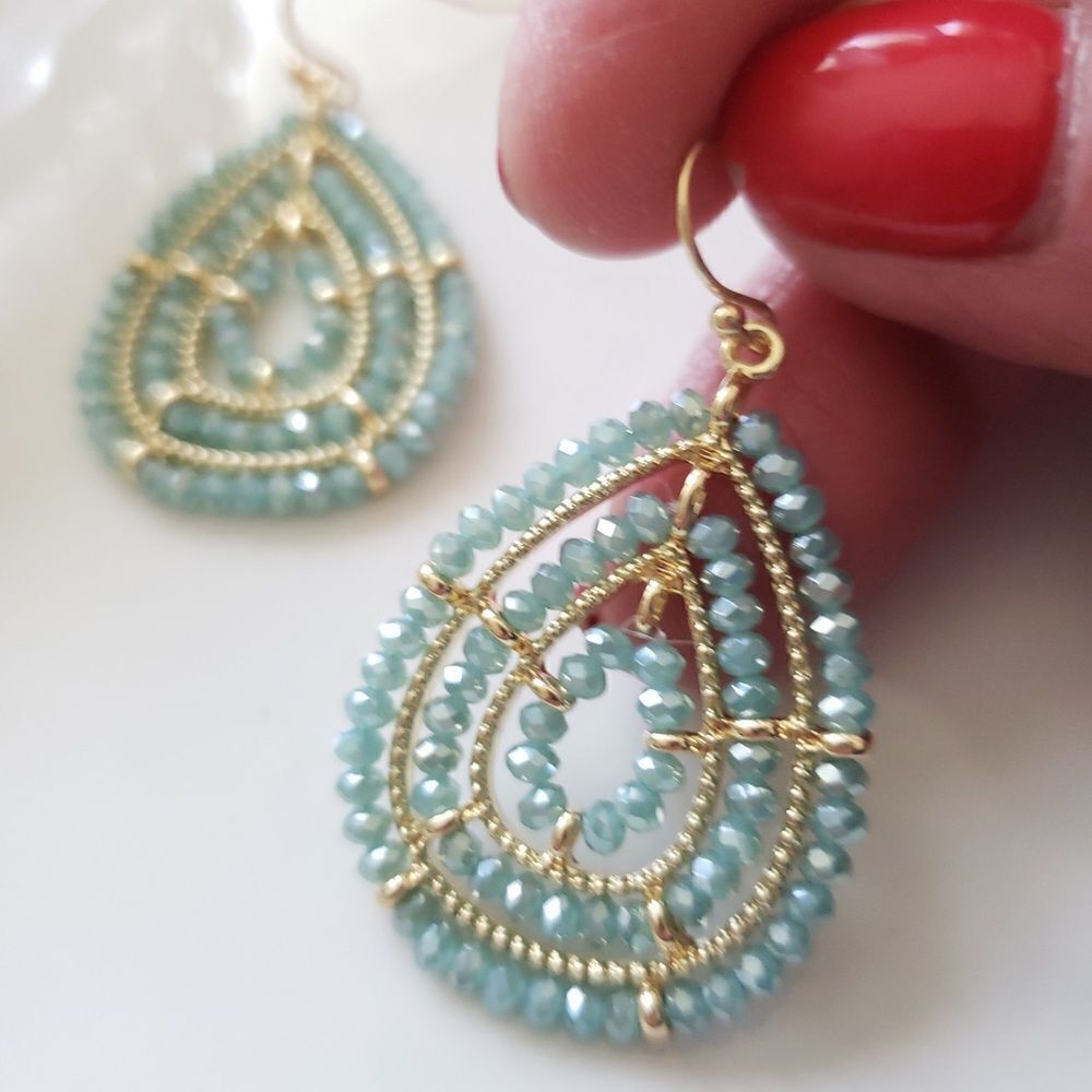 New! FP Glass Stones Dangle Earrings - Picture 10 of 12